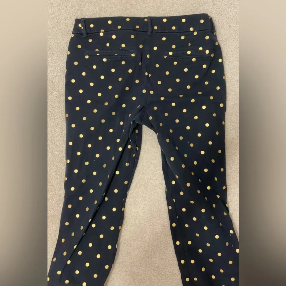 Old Navy Women’s Black Pixie Pants with Gold Dot Print - Picture 10 of 10